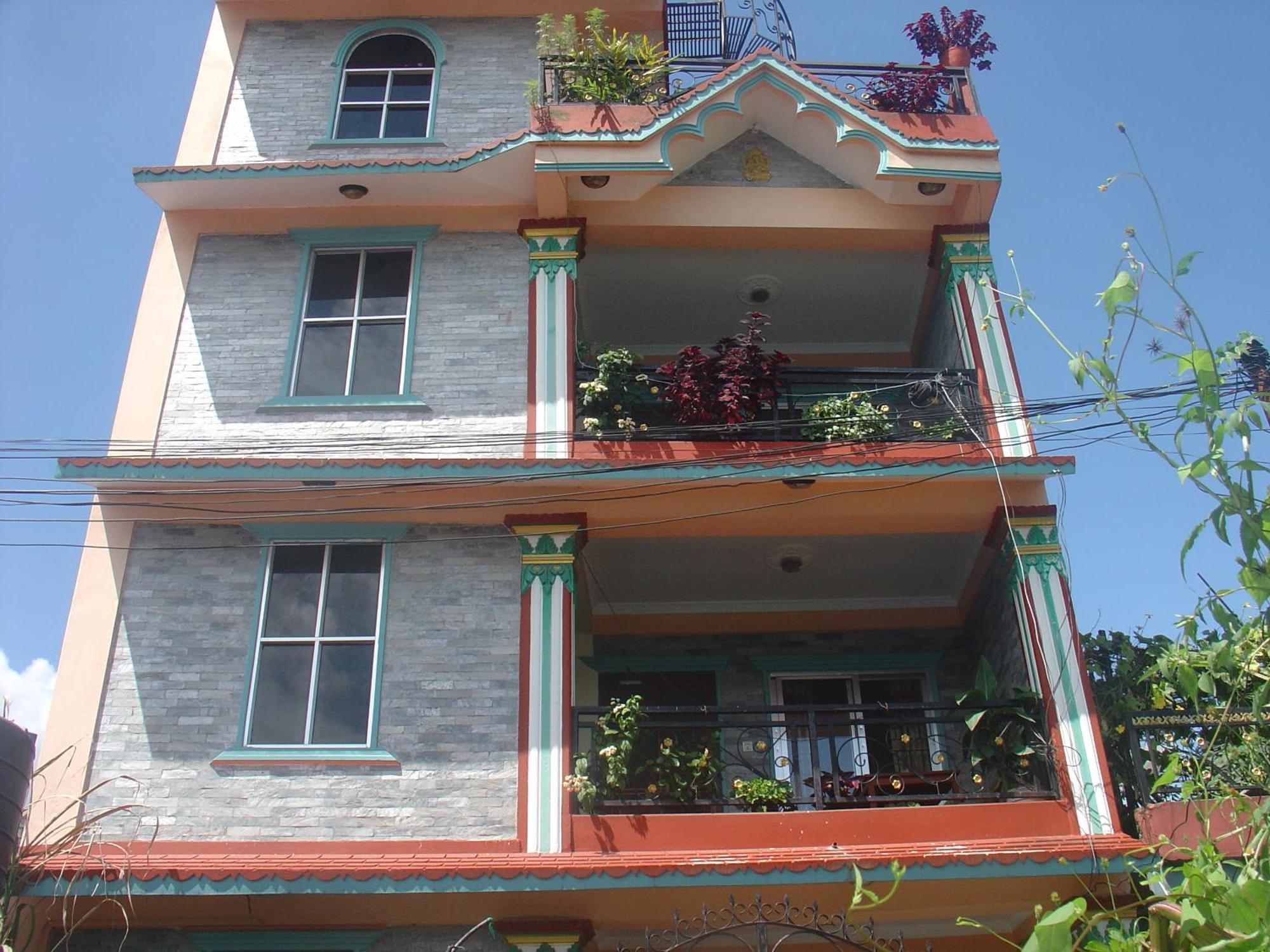 Appartement Buddhi Boutique à Pokhara Extérieur photo