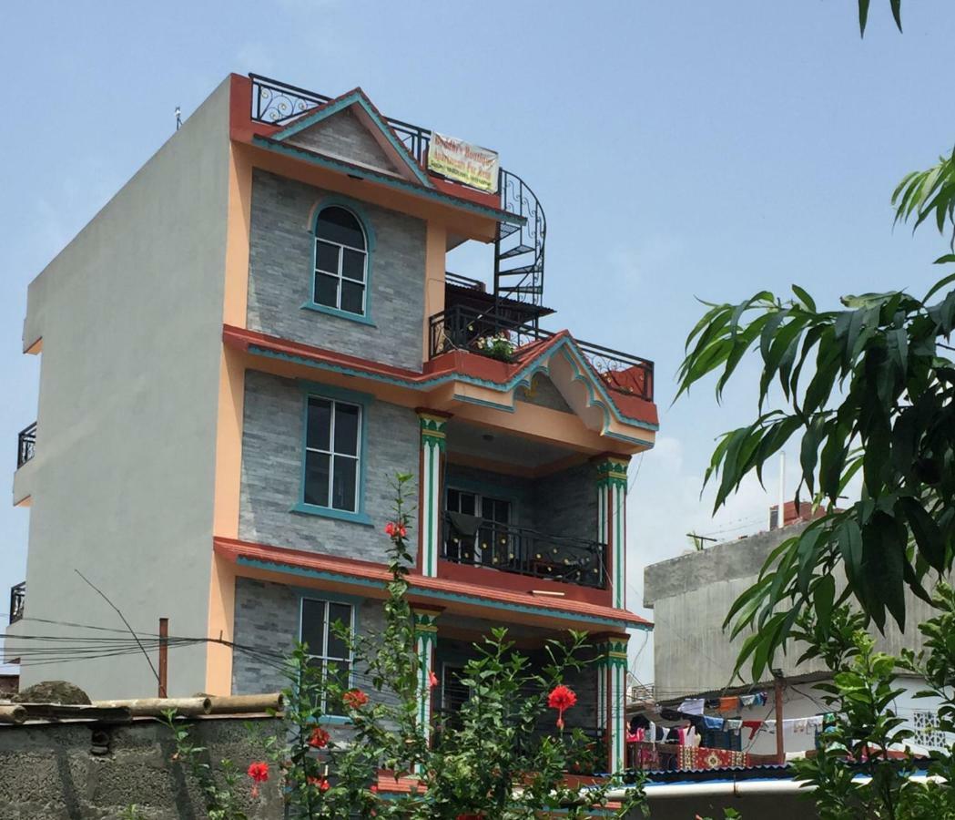 Appartement Buddhi Boutique à Pokhara Extérieur photo